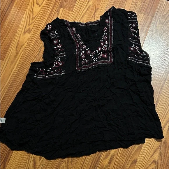 Women’s Tops Bundle XL - Picture 3 of 7